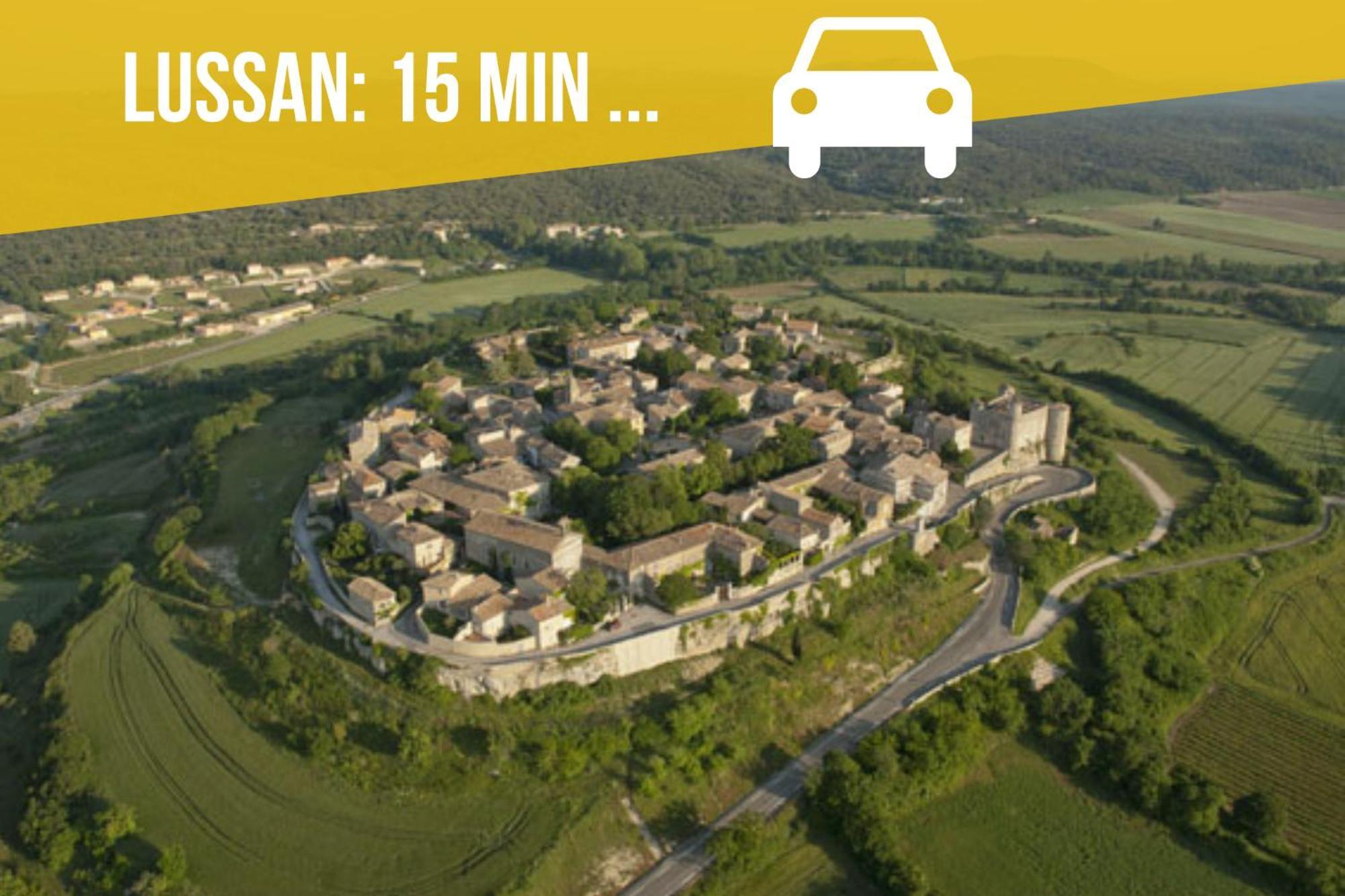 Ulysse, Appartement Spacieux Au Centre Historique D'Uzes En Rez-De-Chaussee Avec Exterieur, Proche Parking Des Marroniers Esterno foto